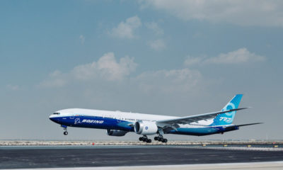 Impresionante despegue del Boeing 777-9 en el Airshow de Dubai 2021