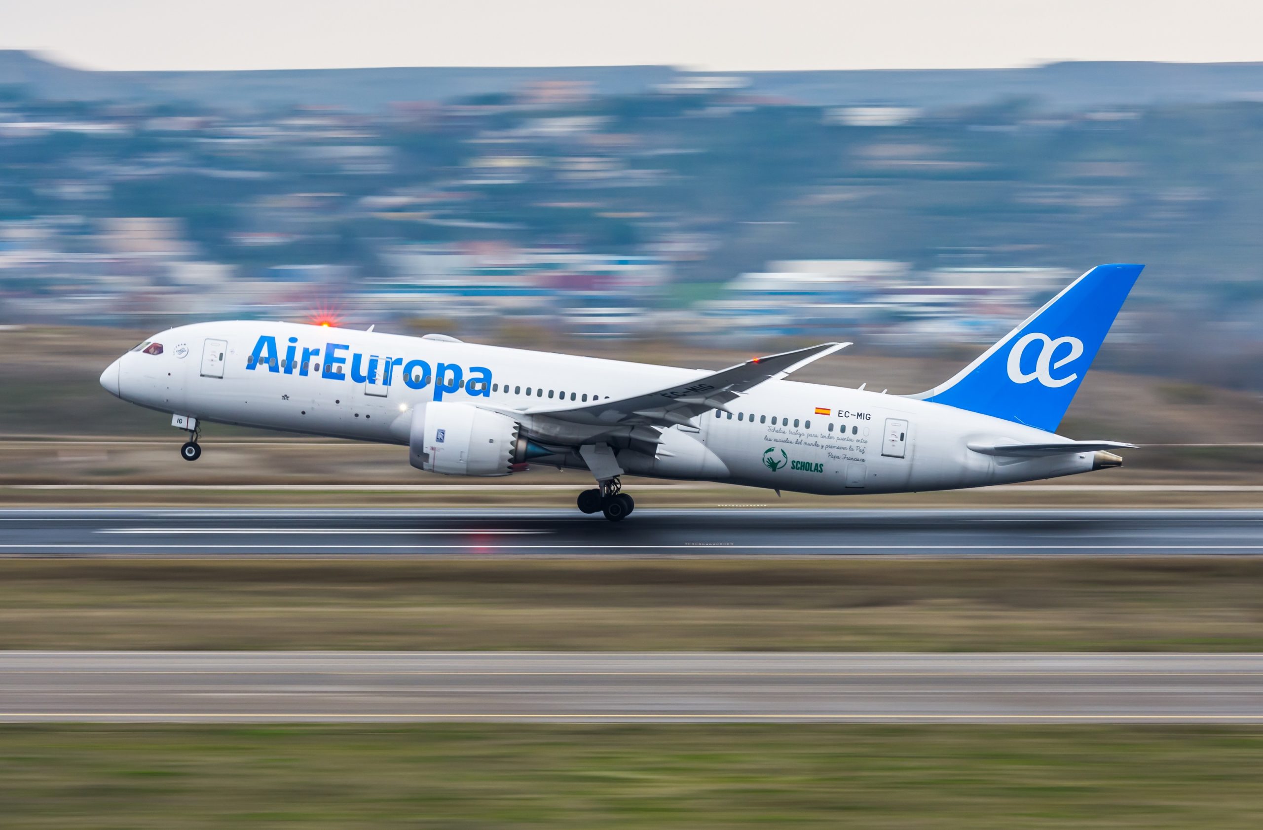 Air Europa amplía su flota con un nuevo Boeing 787-8 Dreamliner